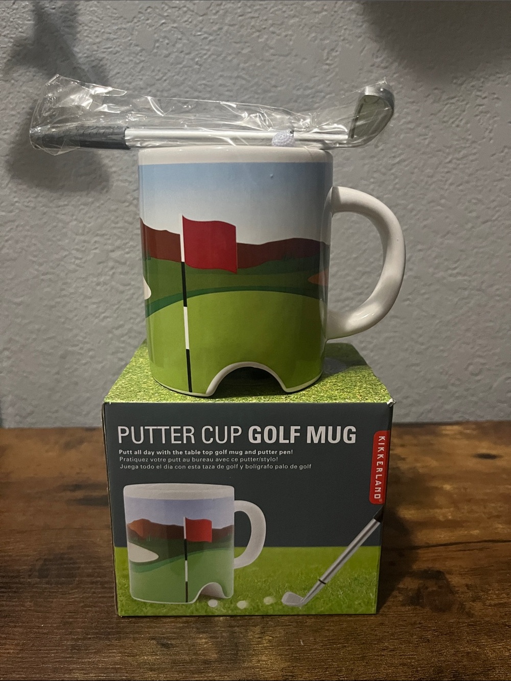 Kikkerland Golf Putter Cup Mug - White, Green, Red NWT!!